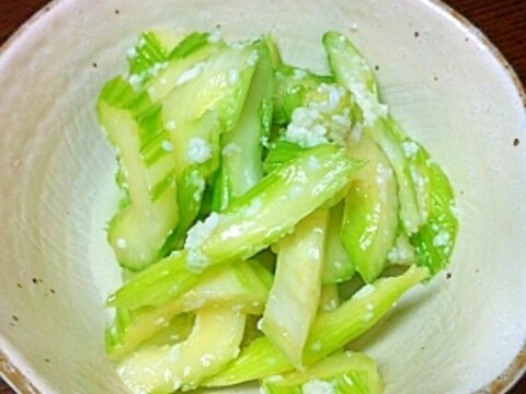 セロリの塩麹漬け